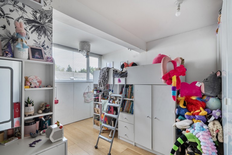 Images for Little Birch Close, New Haw, Surrey