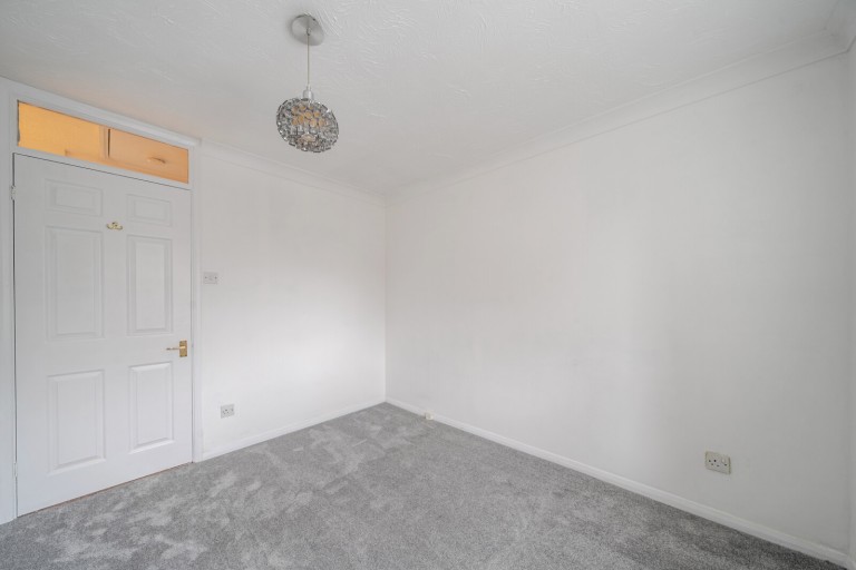 Images for Addlestone, Surrey