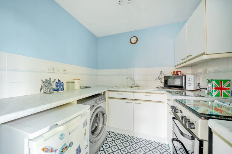 Images for Addlestone, Surrey