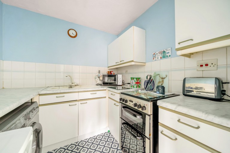 Images for Addlestone, Surrey