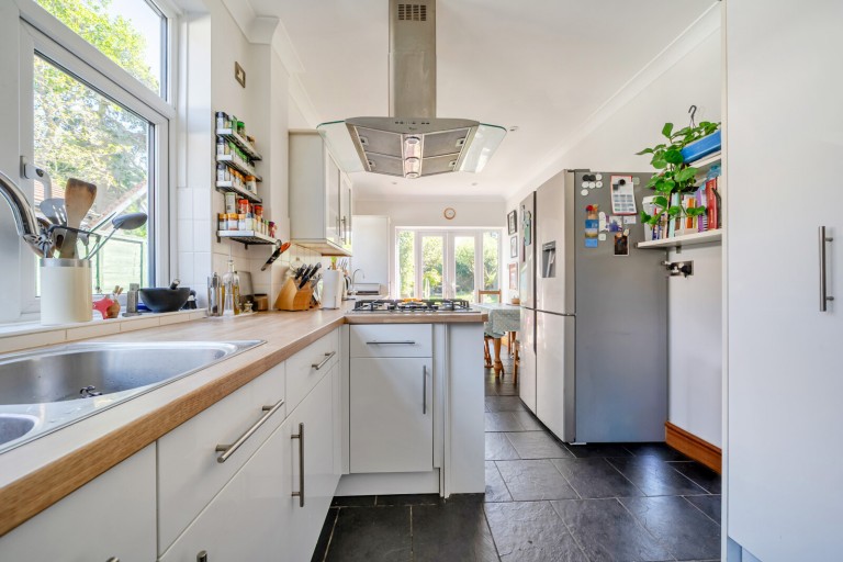 Images for Addlestone, Surrey