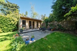 Images for Addlestone, Surrey