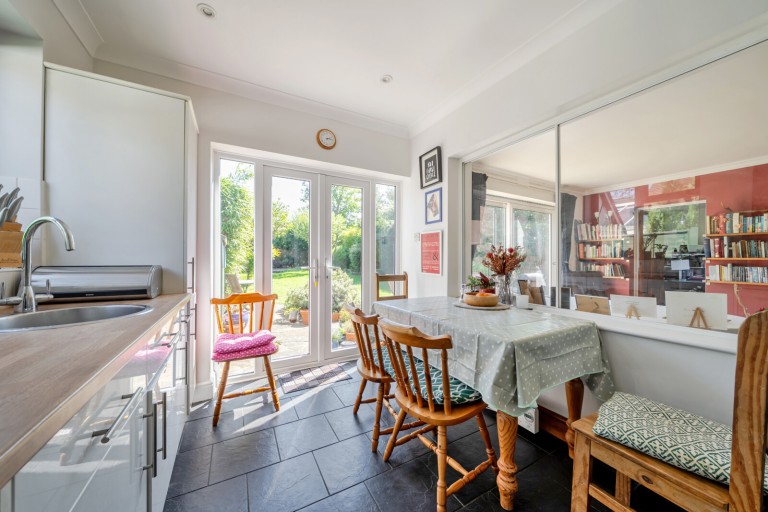 Images for Addlestone, Surrey