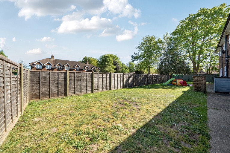 Images for Northcote, Addlestone, Surrey