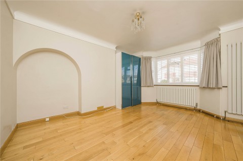 Click the photo for more details of Landseer Road, New Malden, KT3