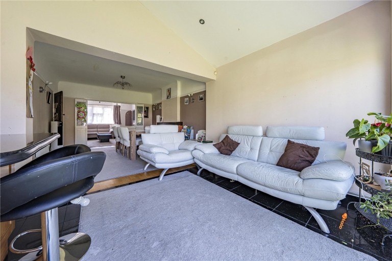Images for Holmsley Close, New Malden, Surrey