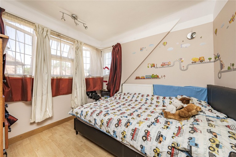 Images for Holmsley Close, New Malden, Surrey