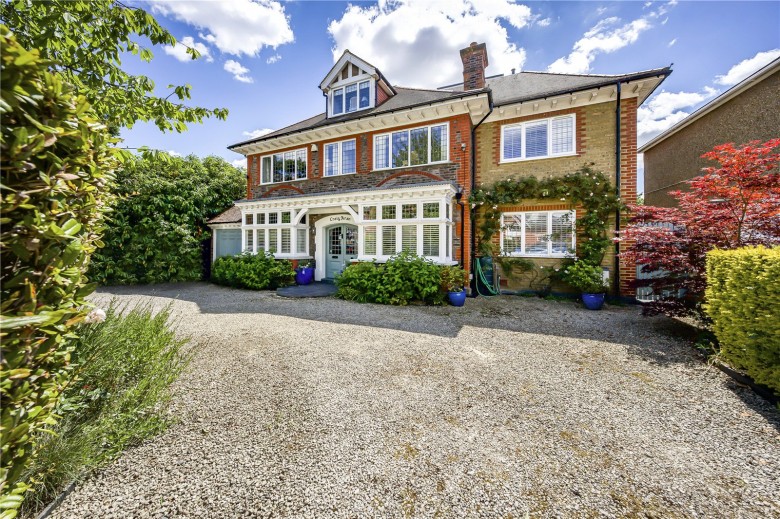 Click the photo for more details of Thetford Road, New Malden, KT3