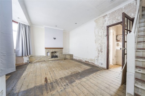 Click the photo for more details of Byron Avenue, New Malden, Surrey