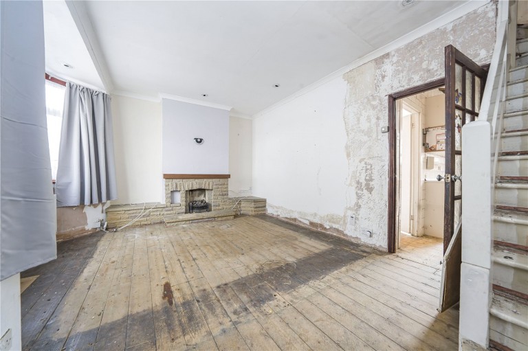 Images for Byron Avenue, New Malden, Surrey