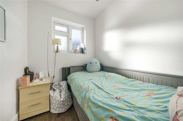 Images for Bargate Close, New Malden, Surrey