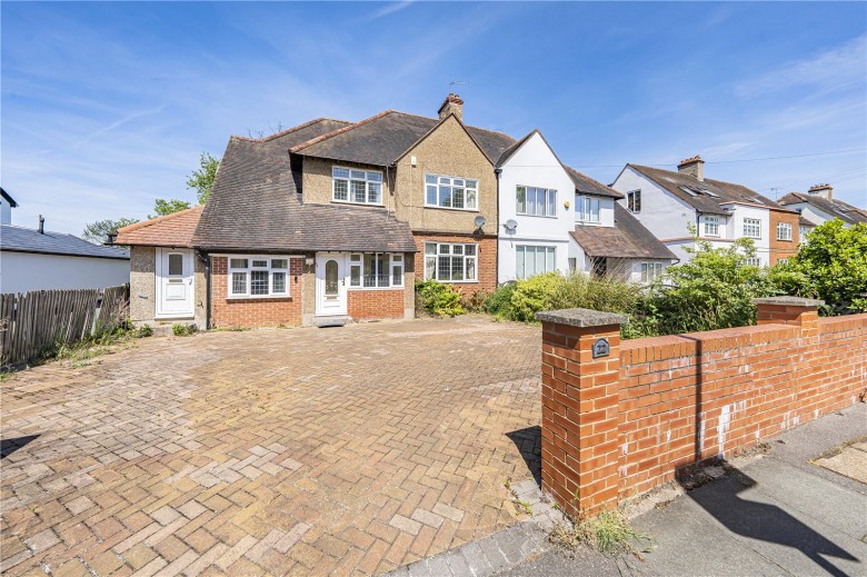 Click the photo for more details of Cambridge Avenue, New Malden, Surrey