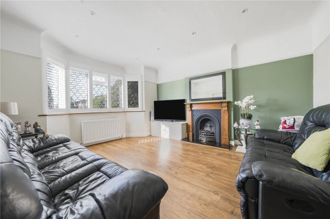Click the photo for more details of Lawrence Avenue, New Malden, KT3