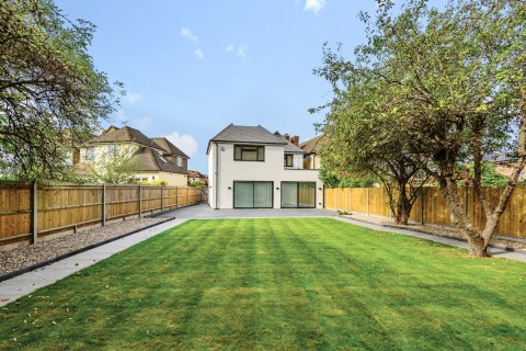 Click the photo for more details of Appleton Gardens, New Malden