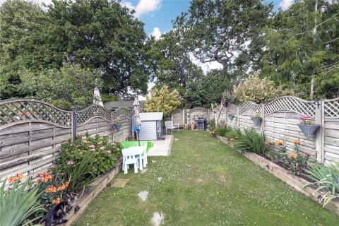 Click the photo for more details of Blakes Lane, New Malden, Surrey