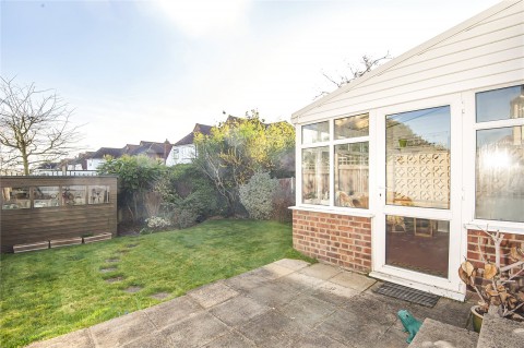 Click the photo for more details of Amberwood Rise, New Malden, Surrey