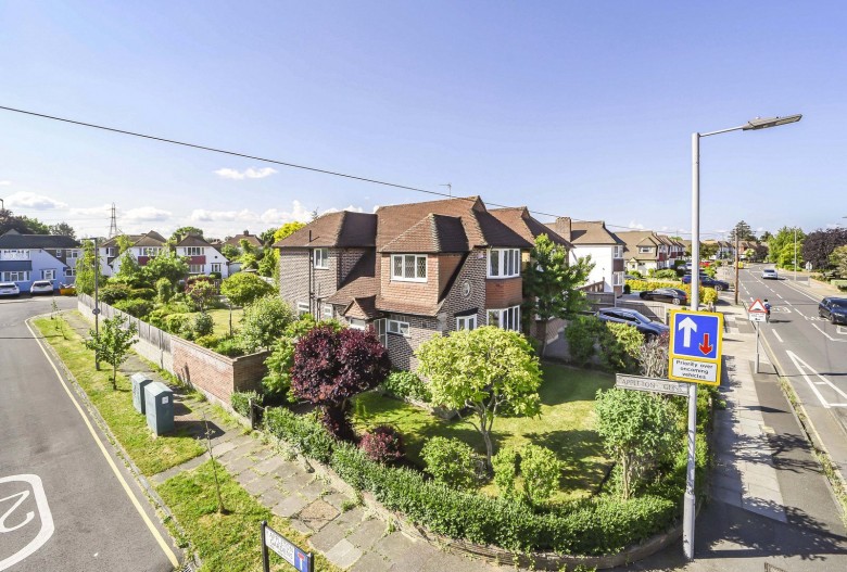 Click the photo for more details of Motspur Park, New Malden, KT3