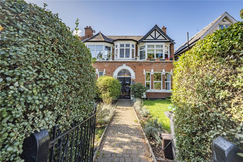 Click the photo for more details of Kingston Road, New Malden, Surrey