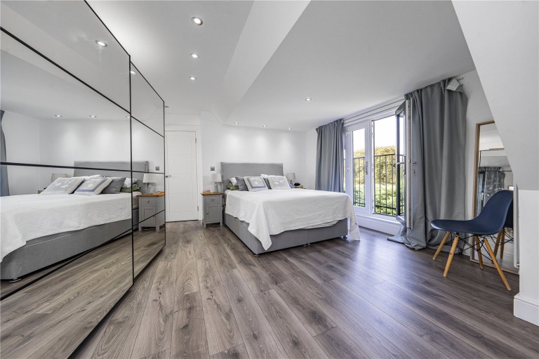 Images for Lawn Close, New Malden, Surrey