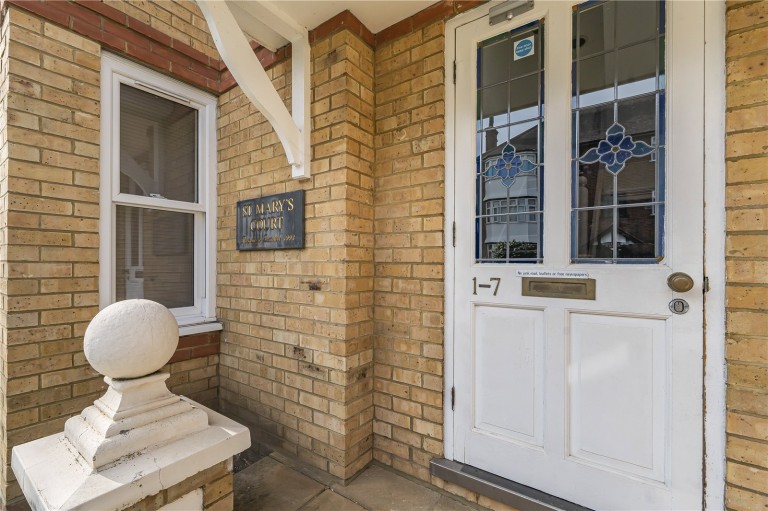 Images for Chestnut Grove, New Malden, Surrey