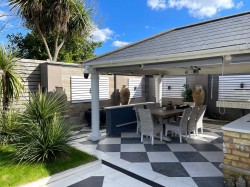 Images for Hollington Crescent, New Malden, Surrey