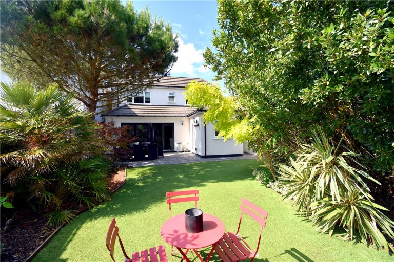 Images for Hollington Crescent, New Malden, Surrey