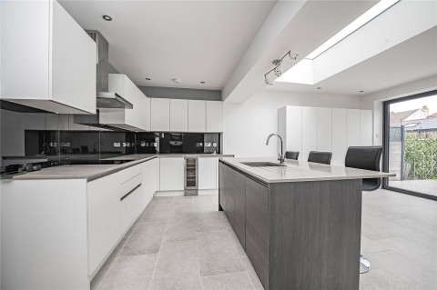 Click the photo for more details of Cavendish Road, New Malden, Surrey