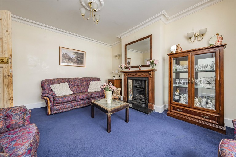 Images for Eton Avenue, New Malden