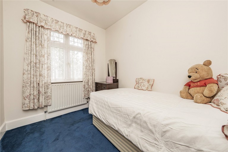 Images for Eton Avenue, New Malden
