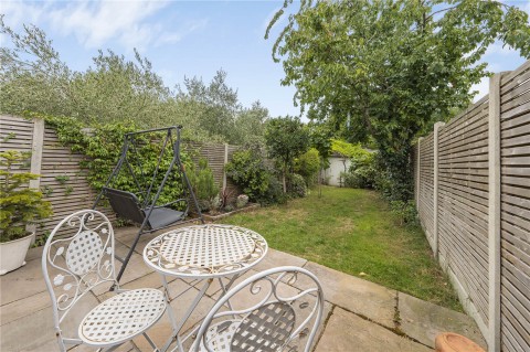 Click the photo for more details of Poplar Grove, New Malden, Surrey