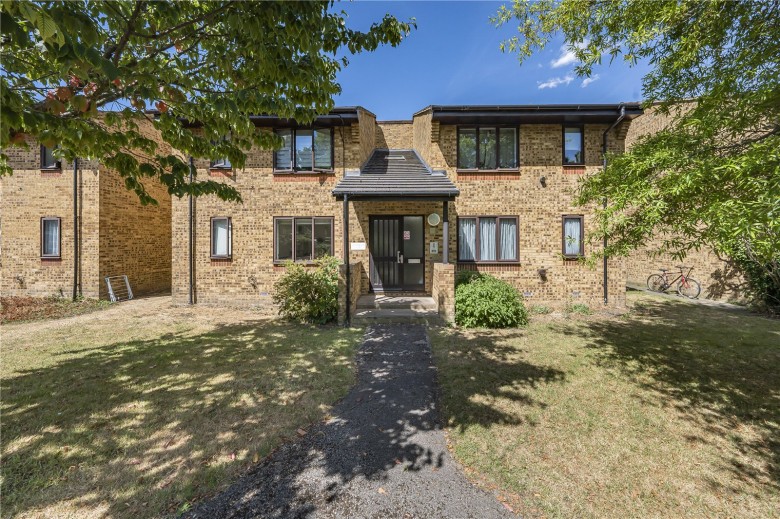 Click the photo for more details of Cheltenham Close, New Malden, Surrey