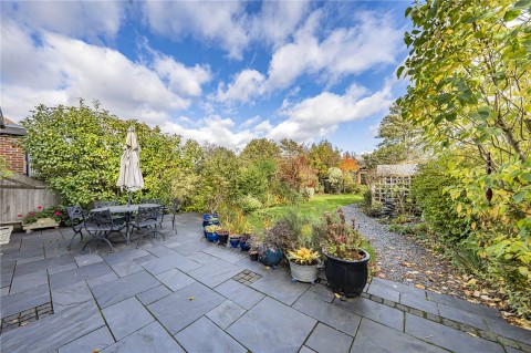 Click the photo for more details of Linkside, New Malden, Surrey