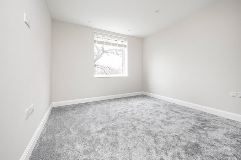 Images for Woodfield Gardens, New Malden