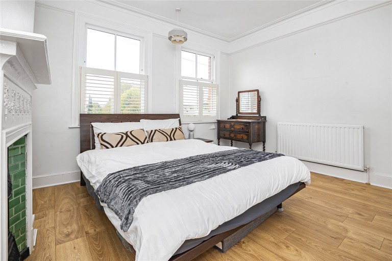 Images for Poplar Grove, New Malden, Surrey