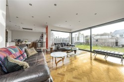 Images for Hollington Crescent, New Malden, Surrey