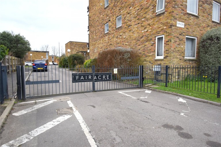 Images for Acacia Grove, New Malden, Surrey