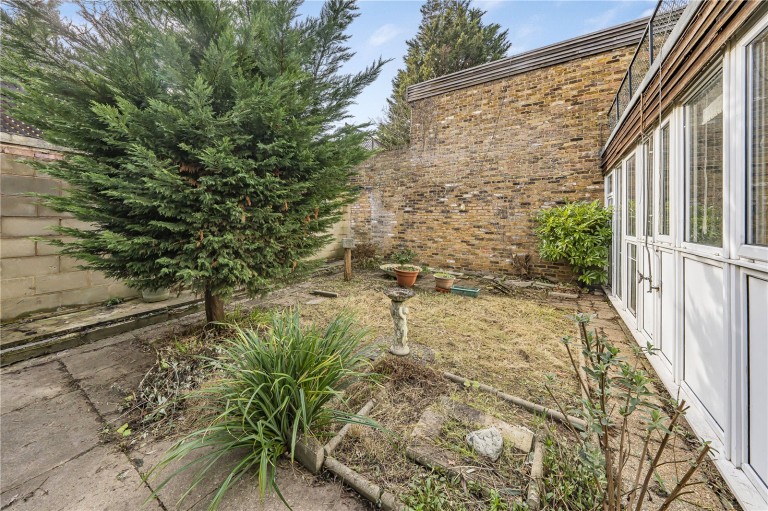 Images for Acacia Grove, New Malden, Surrey