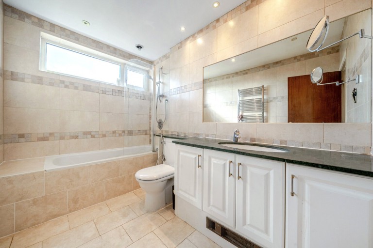 Images for Coombe Hill, Kingston Upon Thames