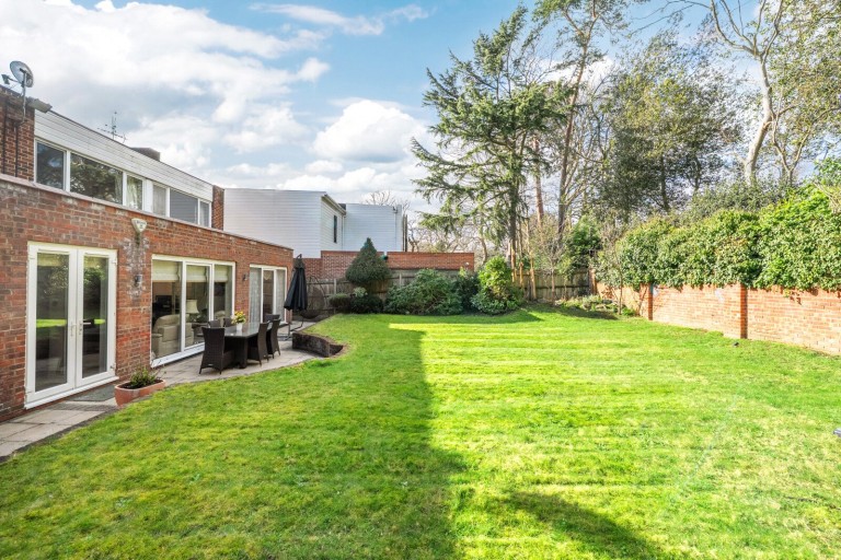 Images for Coombe Hill, Kingston Upon Thames