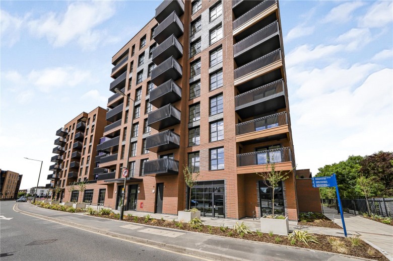 Click the photo for more details of Burlington Road, 289 Burlington Road, New Malden