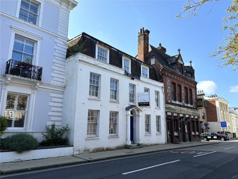 View Full Details for Southgate Street, Winchester, Hampshire, SO23