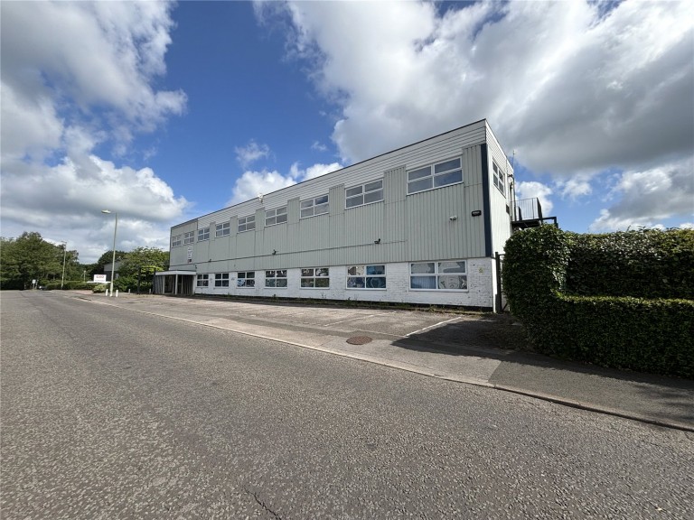 View Full Details for School Close, Chandler's Ford, Eastleigh, Hampshire, SO53