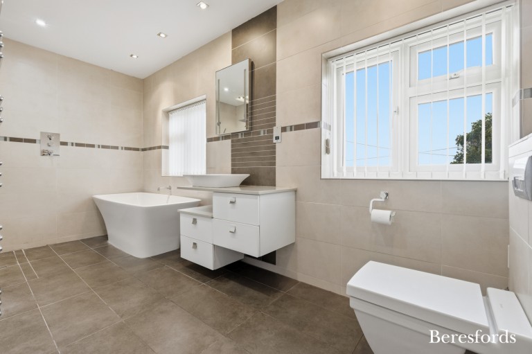 Images for Great Oakley, Harwich, Tendring