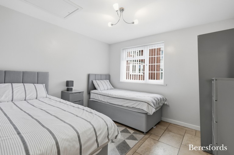 Images for Great Oakley, Harwich, Tendring