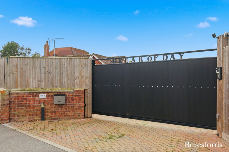 Images for Great Oakley, Harwich, Tendring