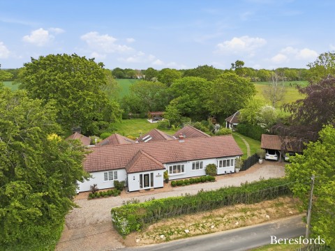 Click the photo for more details of Ardleigh, Colchester, Essex