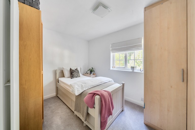 Images for Chertsey, Surrey