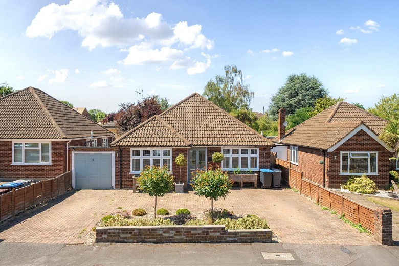 Click the photo for more details of Crosslands, Chertsey, Surrey