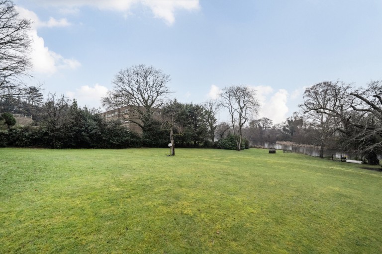 Images for Beechcroft Manor, Weybridge, Surrey