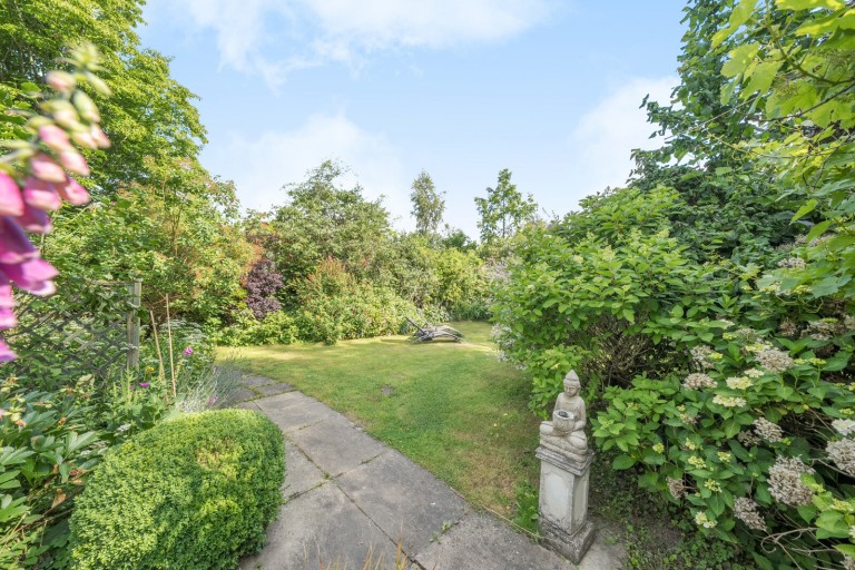 Images for Kitsmead Lane, Longcross, Surrey